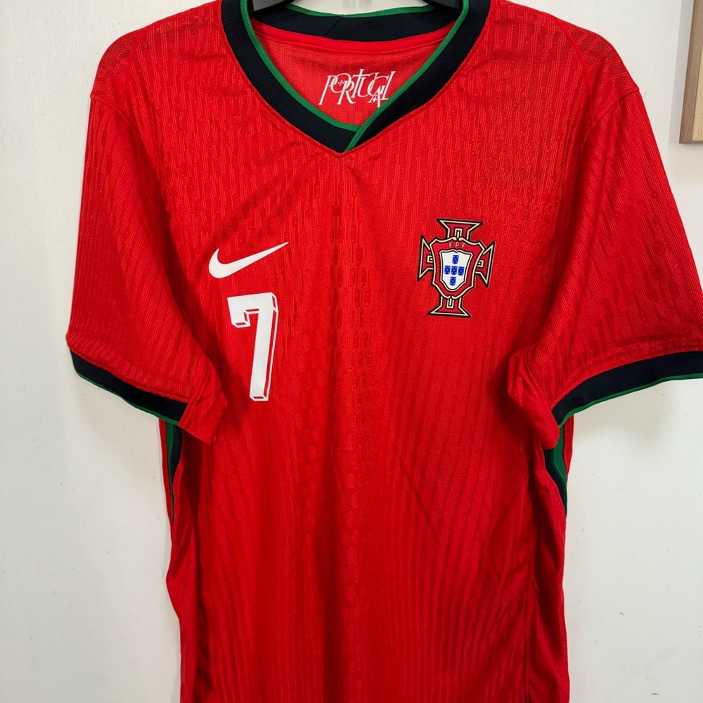 Portugal (Home) Nike #7 C. Ronaldo